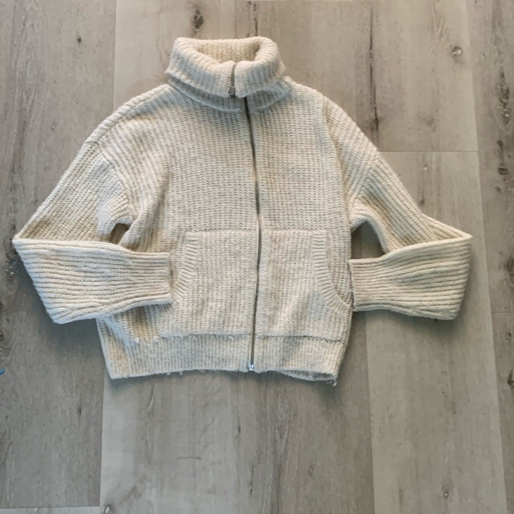 Old Navy White Turtleneck Jacket
